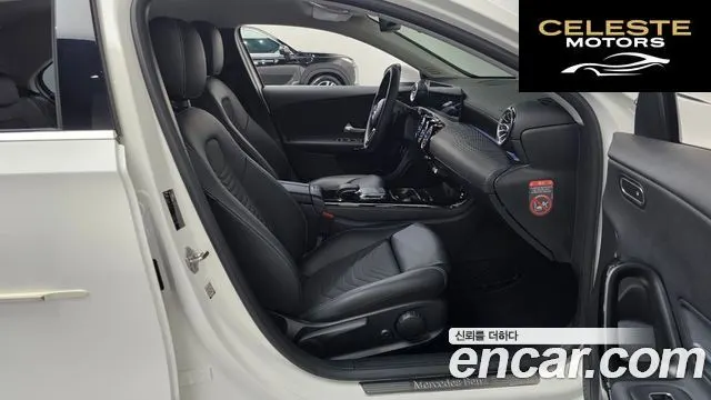 MERCEDES BENZ A-Classe W177 A250 4MATIC Berline 2020 — photo 11 sur 20