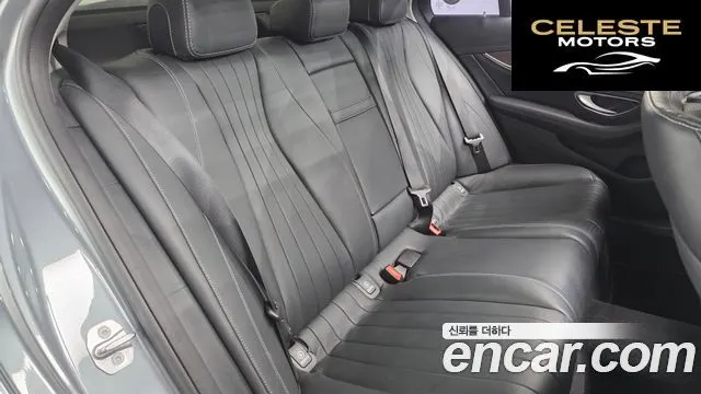 MERCEDES BENZ E-Classe W213 E300 Exclusive 2017 — photo 12 sur 20