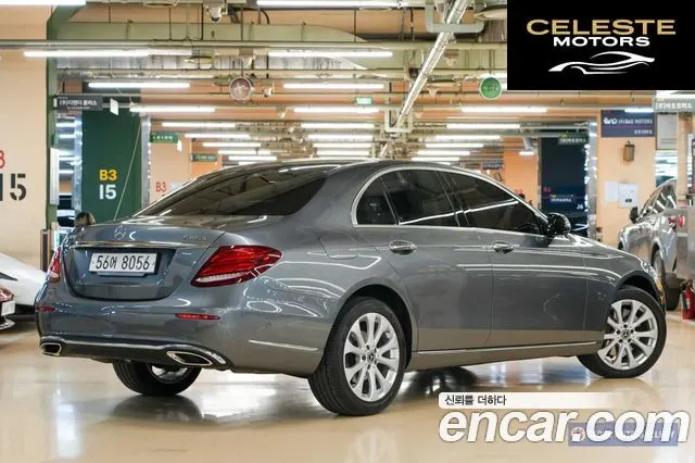 MERCEDES BENZ E-Classe W213 E300 4MATIC Exclusive 2019 — photo 2 sur 26
