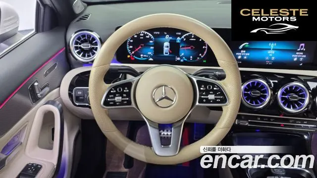 MERCEDES BENZ A-Classe W177 A200d Berline 2023 — photo 13 sur 20
