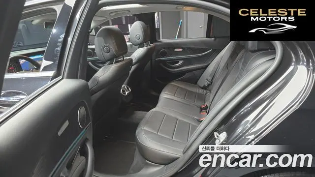 MERCEDES BENZ E-Classe W213 E200 Avantgarde 2018 — photo 13 sur 20