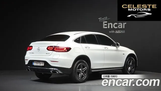 MERCEDES BENZ GLC-Classe X253 GLC300e 4MATIC Coupé 2021 — photo 2 sur 20