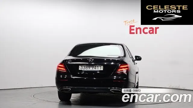 MERCEDES BENZ E-Classe W213 E250 Avantgarde 2020 — photo 4 sur 20