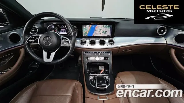 MERCEDES BENZ E-Classe W213 E250 Avantgarde 2020 — photo 7 sur 20