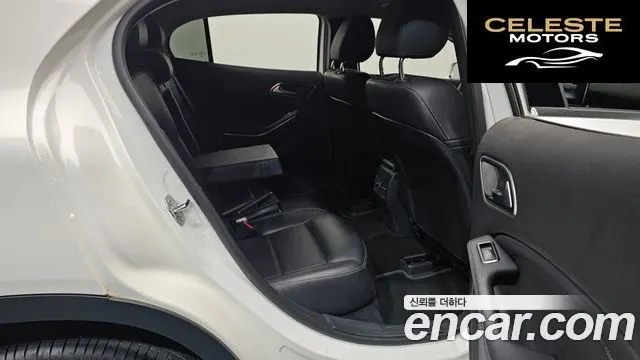 MERCEDES BENZ GLA-Classe X156 GLA220 2019 — photo 11 sur 20