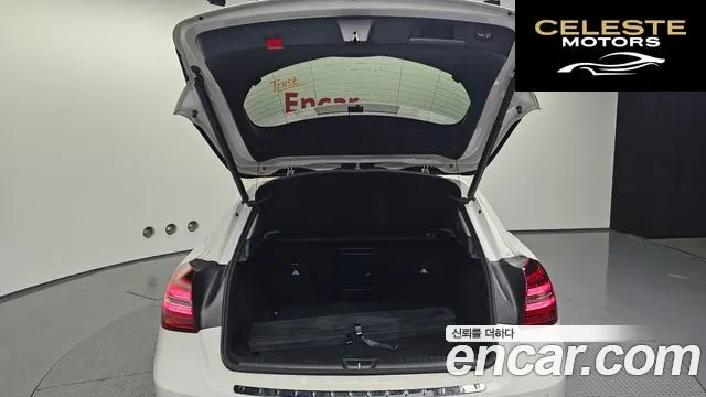 MERCEDES BENZ GLA-Classe X156 GLA220 2019 — photo 19 sur 20