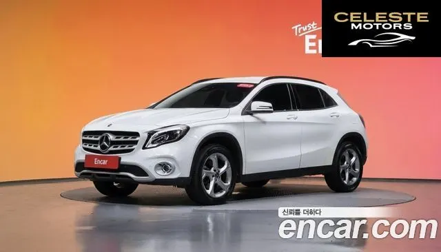 MERCEDES BENZ GLA-Classe X156 GLA220 2019 — photo 20 sur 20