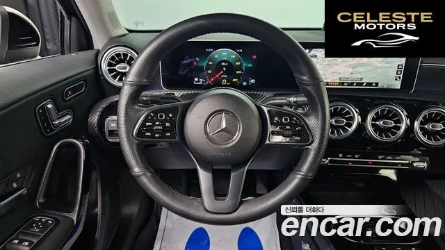 MERCEDES BENZ A-Classe W177 A220 Berline 2020 — photo 16 sur 20