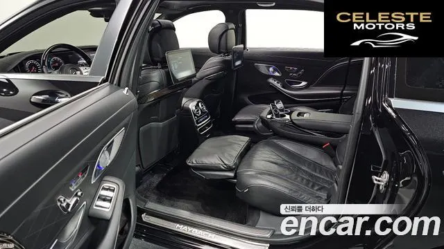 MERCEDES MAYBACH S-Classe W222 S650 2018 — photo 17 sur 20