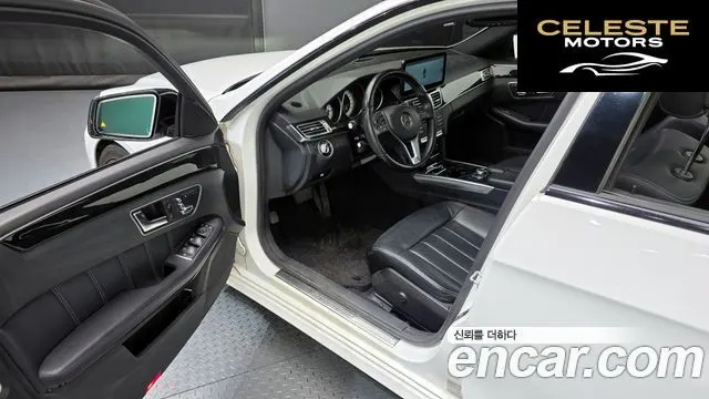 MERCEDES BENZ E-Classe W212 E220 Avantgarde Sport 2016 — photo 10 sur 20