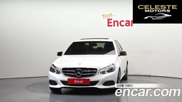MERCEDES BENZ E-Classe W212 E220 Avantgarde Sport 2016 — photo 3 sur 20
