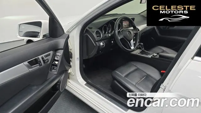 MERCEDES BENZ C-Classe W204 C220 CDI Avantgarde 2013 — photo 11 sur 20