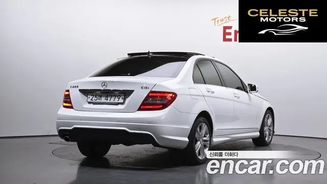 MERCEDES BENZ C-Classe W204 C220 CDI Avantgarde 2013 — photo 2 sur 20