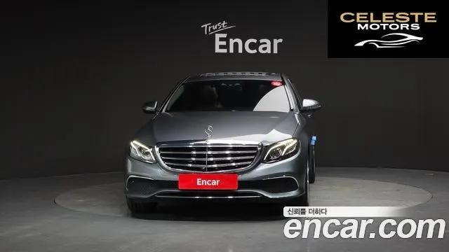 MERCEDES BENZ E-Classe W213 E300 4MATIC Exclusive 2018 — photo 3 sur 20