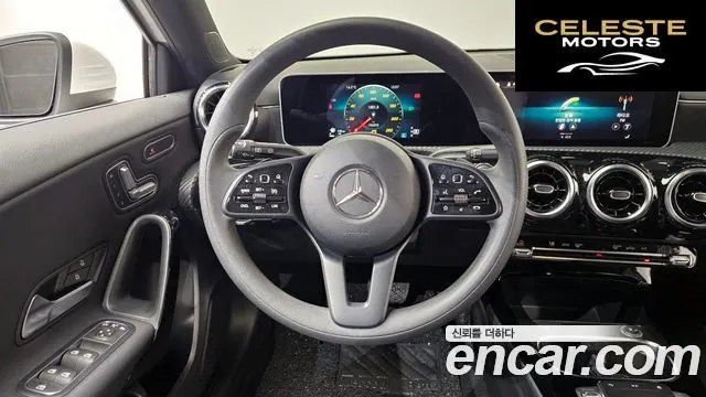 MERCEDES BENZ A-Classe W177 A220 Hatchback 2019 — photo 13 sur 20