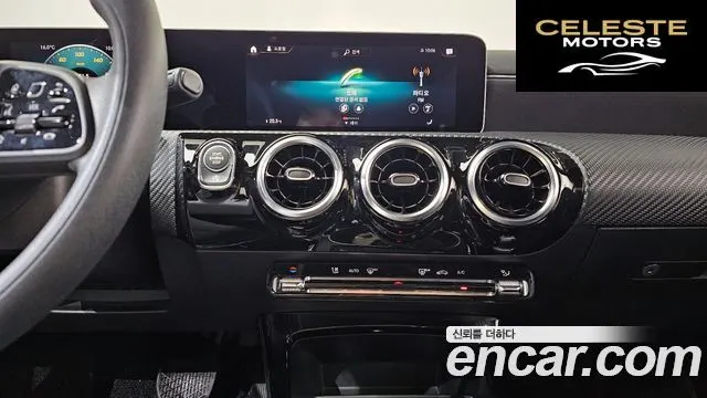MERCEDES BENZ A-Classe W177 A220 Hatchback 2019 — photo 14 sur 20