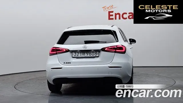 MERCEDES BENZ A-Classe W177 A220 Hatchback 2019 — photo 4 sur 20