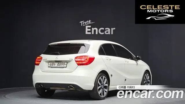 MERCEDES BENZ A-Classe W176 A200 CDI Night 2014 — photo 2 sur 20