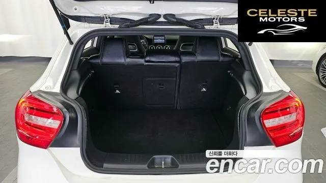 MERCEDES BENZ A-Classe W176 A200 CDI Night 2014 — photo 20 sur 20
