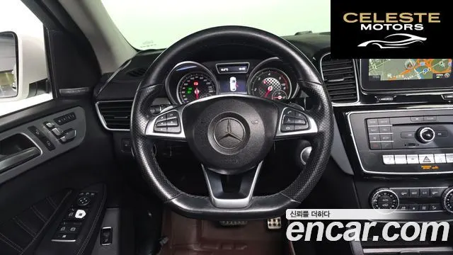 MERCEDES BENZ GLE-Classe W166 GLE350 d 4MATIC Coupé 2017 — photo 13 sur 26