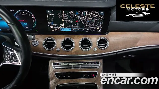MERCEDES BENZ E-Classe W213 E300e 4MATIC Exclusive 2021 — photo 14 sur 20