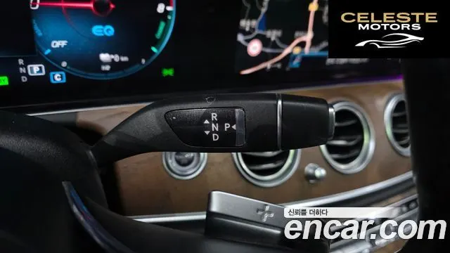 MERCEDES BENZ E-Classe W213 E300e 4MATIC Exclusive 2021 — photo 9 sur 20