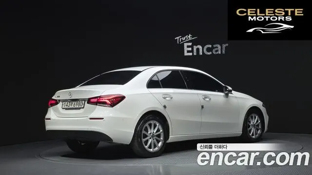 MERCEDES BENZ A-Classe W177 A220 Berline 2020 — photo 2 sur 26