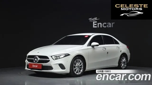 MERCEDES BENZ A-Classe W177 A220 Berline 2020 — photo 23 sur 26