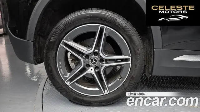 MERCEDES BENZ GLA-Classe H247 GLA250 4MATIC 2020 — photo 5 sur 26