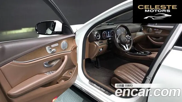 MERCEDES BENZ E-Classe W213 E300 Exclusive 2019 — photo 11 sur 20