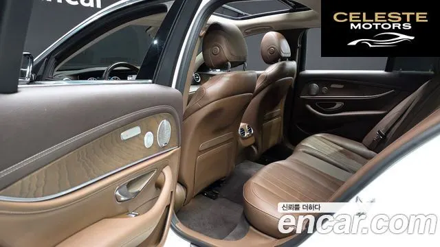 MERCEDES BENZ E-Classe W213 E300 Exclusive 2019 — photo 12 sur 20