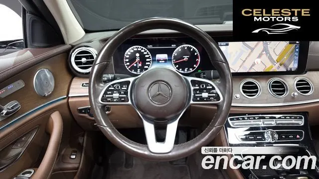 MERCEDES BENZ E-Classe W213 E300 Exclusive 2019 — photo 13 sur 20