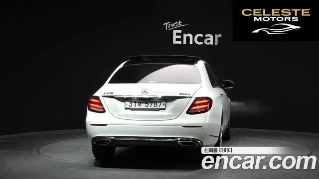 MERCEDES BENZ E-Classe W213 E300 Exclusive 2019 — photo 4 sur 20