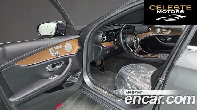 MERCEDES BENZ E-Classe W213 E300e 4MATIC Exclusive 2021 — photo 10 sur 20