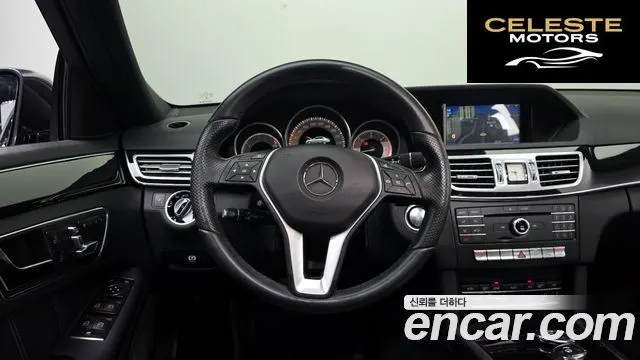MERCEDES BENZ E-Classe W212 E220 Avantgarde 2016 — photo 13 sur 26