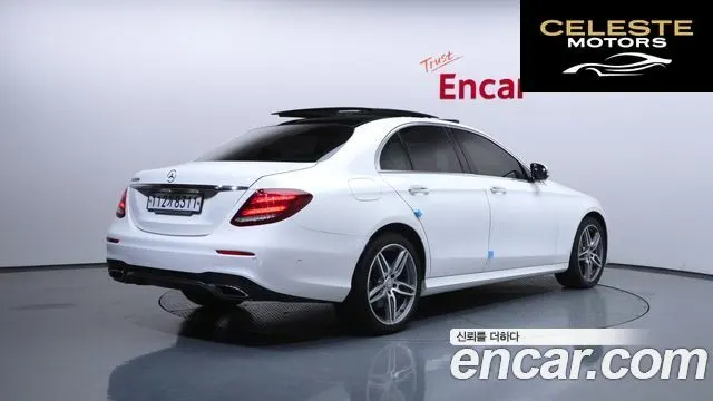 MERCEDES BENZ E-Classe W213 E350d 2017 — photo 2 sur 20