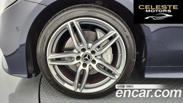 MERCEDES BENZ E-Classe W213 E220d Coupé 2017 — photo 5 sur 20