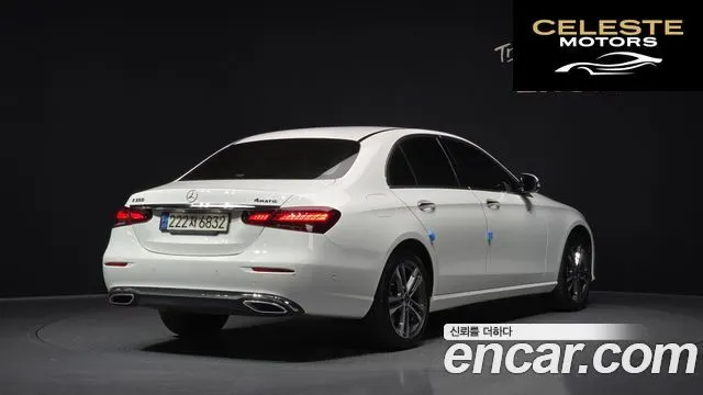 MERCEDES BENZ E-Classe W213 E350 4MATIC Avantgarde 2022 — photo 2 sur 26