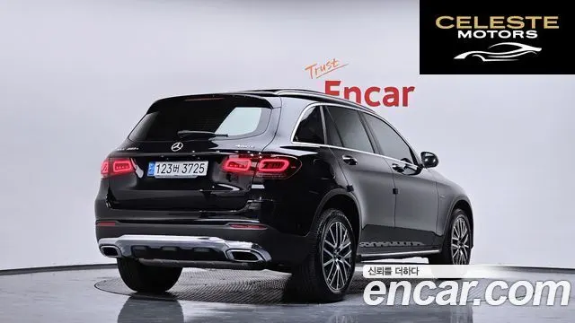MERCEDES BENZ GLC-Classe X253 GLC300e 4MATIC 2021 — photo 2 sur 20