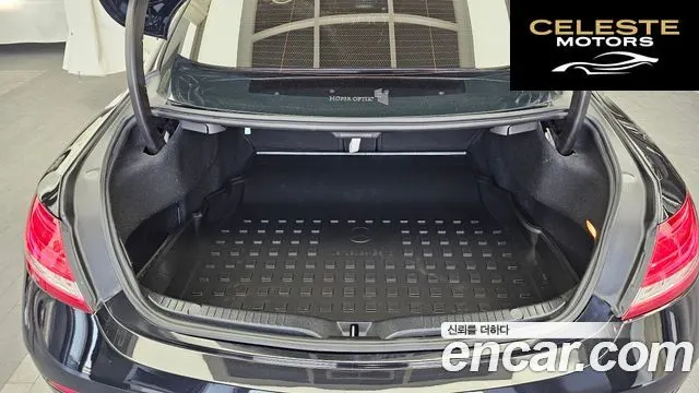 MERCEDES BENZ C-Classe W205 C200 Coupé 2017 — photo 20 sur 20