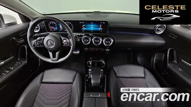MERCEDES BENZ A-Classe W177 A250 4MATIC Berline 2020 — photo 7 sur 20
