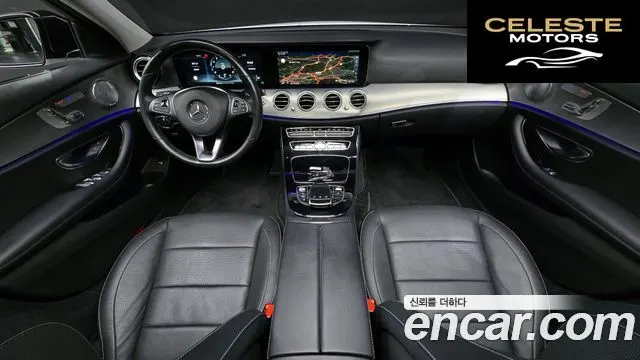MERCEDES BENZ E-Classe W213 E300 Avantgarde 2017 — photo 7 sur 26