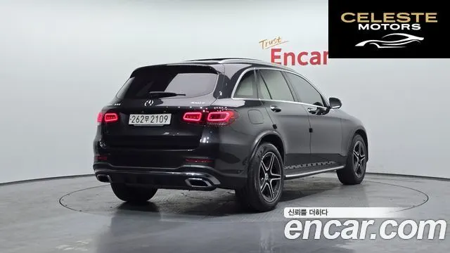 MERCEDES BENZ GLC-Classe X253 GLC300 4MATIC 2022 — photo 2 sur 20