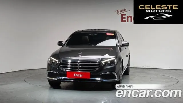 MERCEDES BENZ E-Classe W213 E300e 4MATIC Exclusive 2021 — photo 2 sur 20