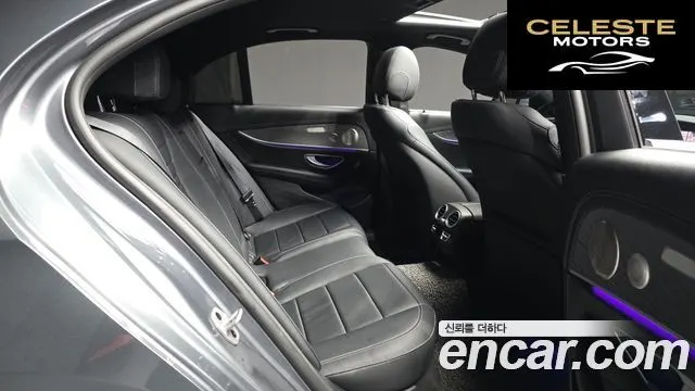 MERCEDES BENZ E-Classe W213 E350 4MATIC Avantgarde 2022 — photo 12 sur 20