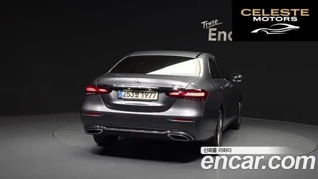 MERCEDES BENZ E-Classe W213 E350 4MATIC Avantgarde 2022 — photo 4 sur 20