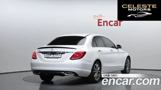 MERCEDES BENZ C-Classe W205 C200 Avantgarde 2017 — photo 2 sur 20