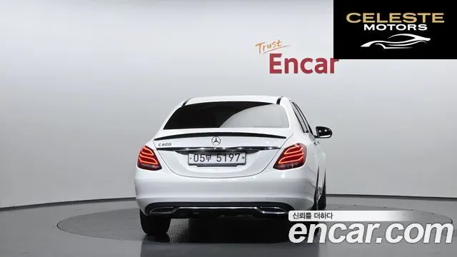 MERCEDES BENZ C-Classe W205 C200 Avantgarde 2017 — photo 4 sur 20