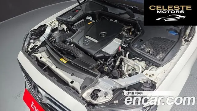 MERCEDES BENZ E-Classe W213 E200 Avantgarde 2018 — photo 6 sur 20