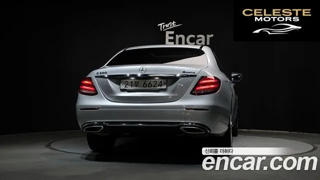 MERCEDES BENZ E-Classe W213 E300 4MATIC Exclusive 2018 — photo 4 sur 20